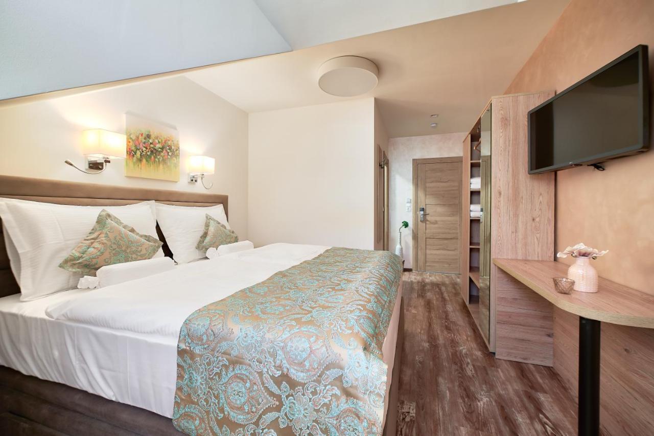 Hotel Tiffany Касел Екстериор снимка