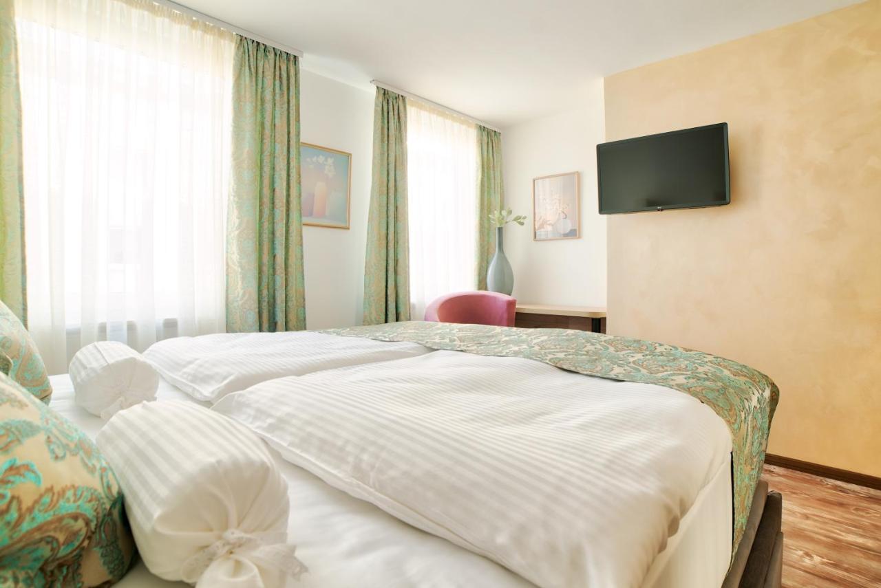 Hotel Tiffany Касел Екстериор снимка